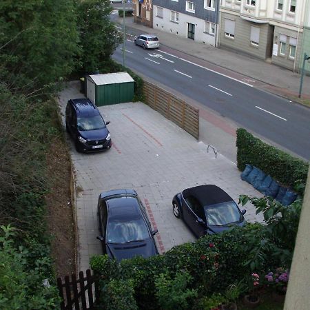 Ferienwohnung Schoenes Zimmer Im Seterant/Untergeschoss Essen Exterior foto